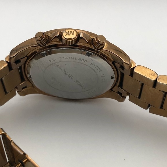 Michael Kors Women’s Watch Rose Gold Band (New Battery) Crystal Clear Beautiful - Picture 8 of 8